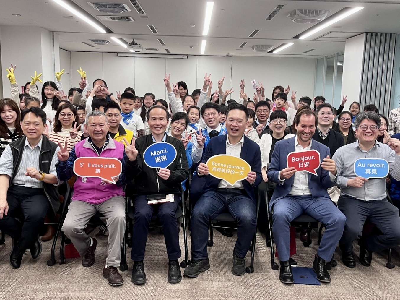 法語月登場!桃市圖攜手比利時辦事處推廣歐洲文化 1 5