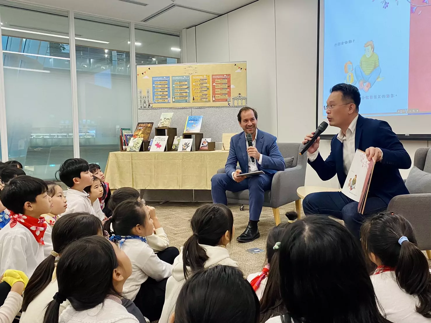 法語月登場!桃市圖攜手比利時辦事處推廣歐洲文化 法語月登場!桃市圖攜手比利時辦事處推廣歐洲文化
