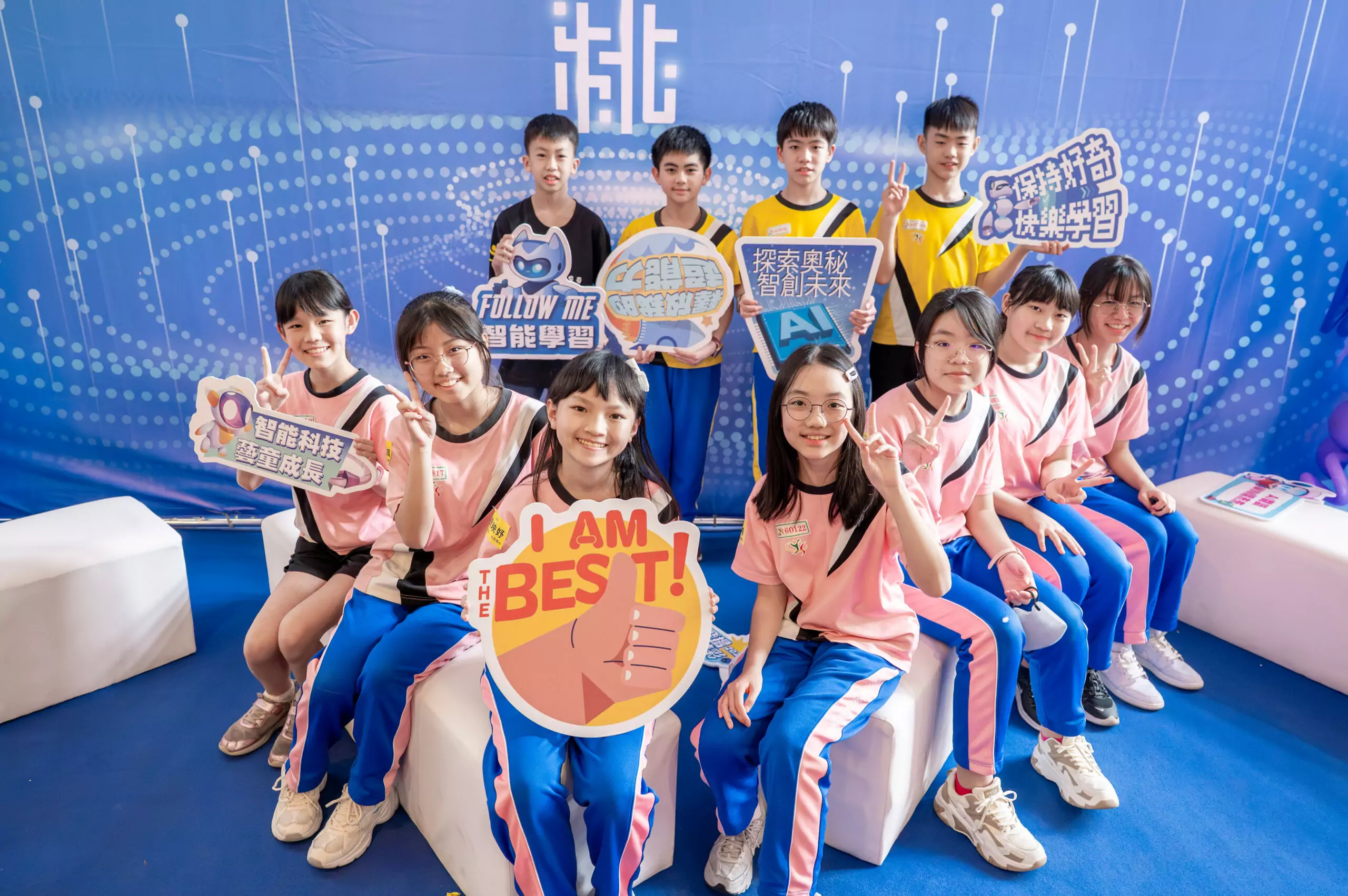 張善政表揚桃園950模範兒童 期勉不斷精進自我 20250326164127979 scaled