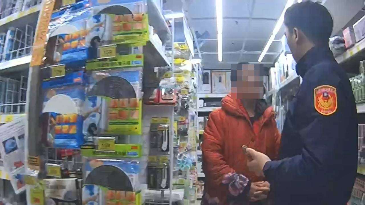 失智婦搭小黃外出失聯 女兒急向桃警報案 2099280 0