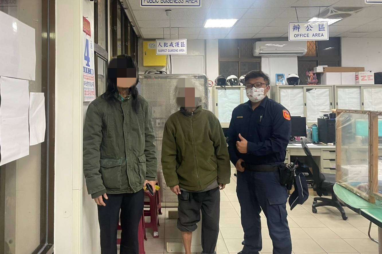 高齡翁1原因加油站前徘徊 大園警暖心助返家 333134 0