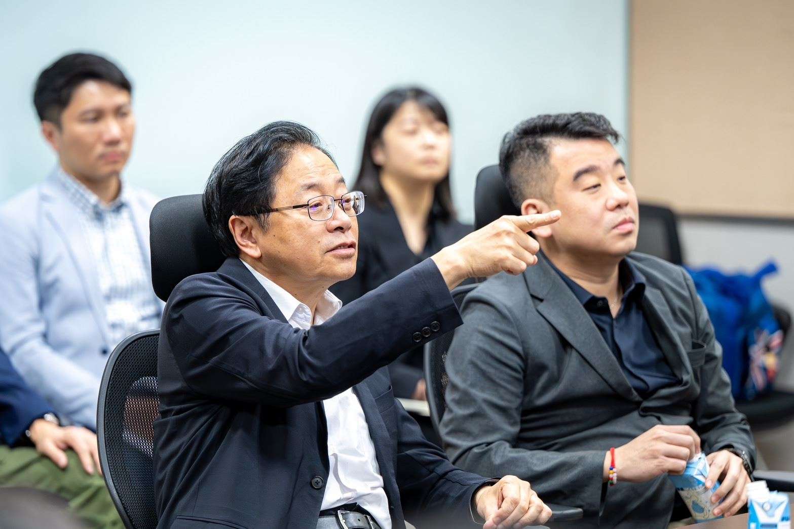 張善政率團訪新加坡 聚焦智慧交通與軌道建設 45ee64bb 5f1c 4c69 95a6 5b60de77887b
