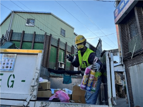 桃園環保局加強資源回收宣導 防止會稽垃圾掩埋場再傳火警 510507