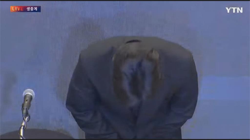 金秀賢記者會上爆哭 坦承與金賽綸交往1年 金秀賢記者會上爆哭 坦承與金賽綸交往1年