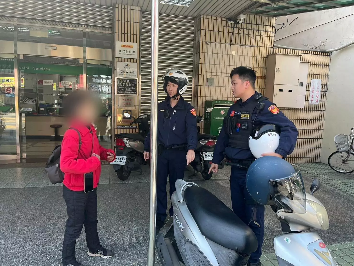 賣菜老婦機車不見急報案 八德警調電眼發現烏龍一場 763148 0