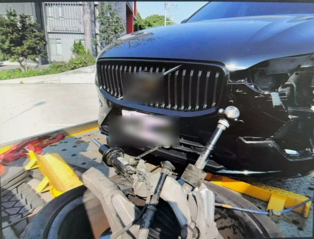又是過度依賴輔助駕駛系統釀禍?小客車國1楊梅段撞緩撞車 814622