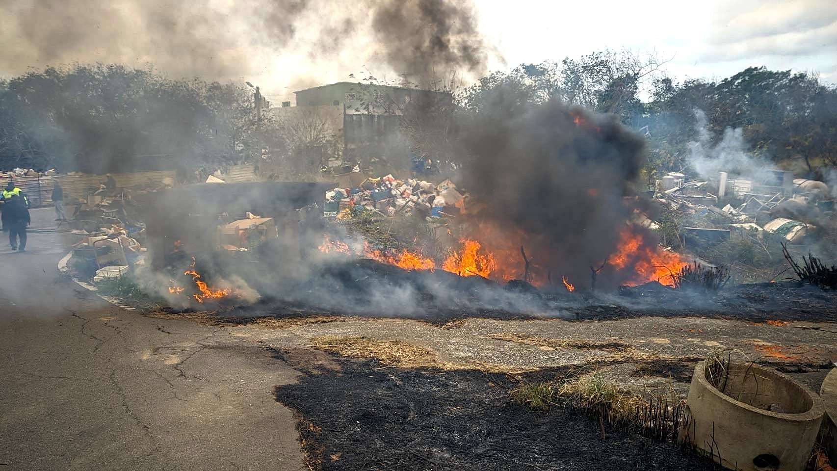 清明將至墓地火警頻傳 消防署籲遵守防火五不一要 82e081dc 9a6c 4538 9649 c245bae132f3