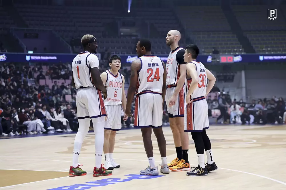 桃園璞園領航猿主場2連戰 93比98吞敗 桃園璞園領航猿主場2連戰 93比98吞敗