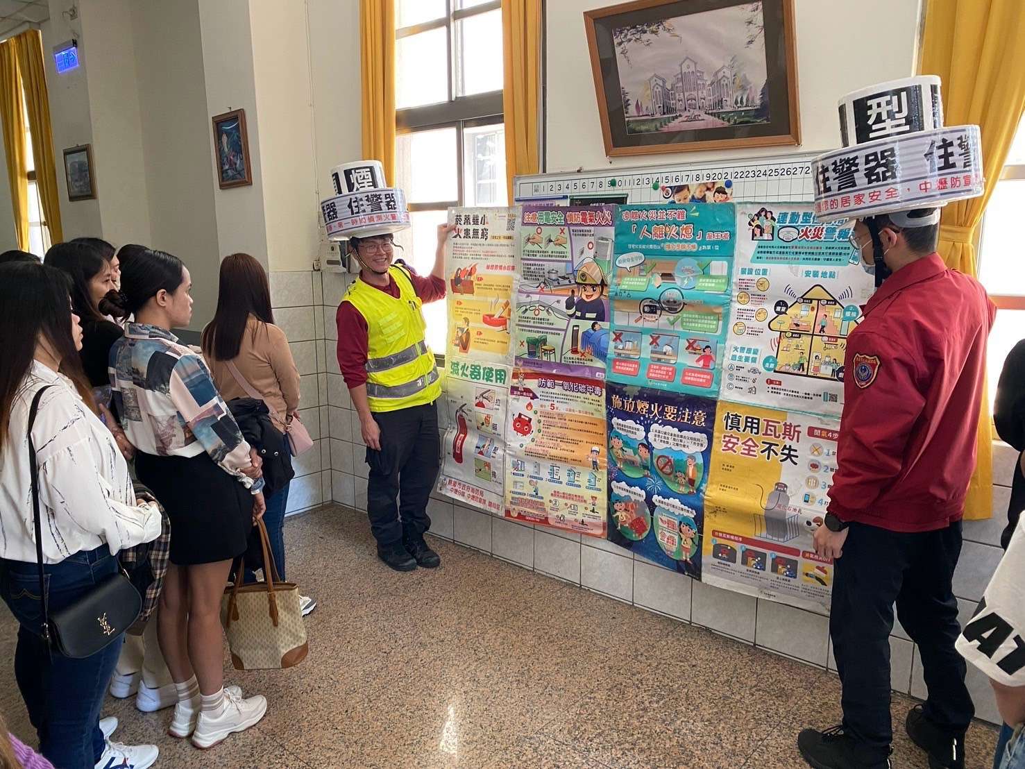 提升移工防災意識!桃消中壢分隊深入市集推廣住警器 S 12427330 0