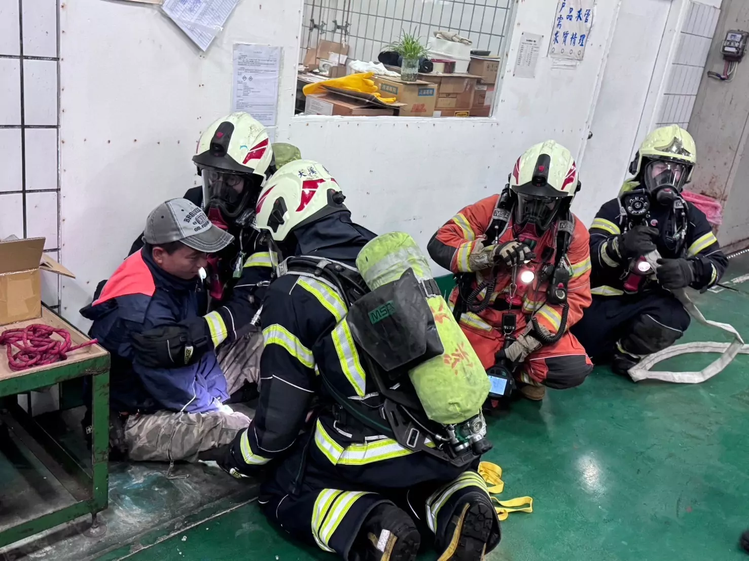 大溪消防分隊前進化學工廠演練 強化業者防災應變能力 大溪消防分隊前進化學工廠演練 強化業者防災應變能力