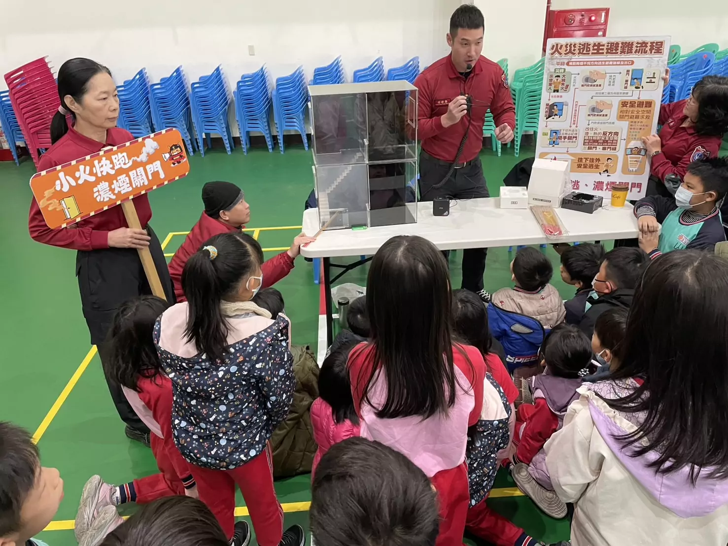 桃消山峰分隊前進校園 提醒學童清明掃墓防火觀念 桃消山峰分隊前進校園 提醒學童清明掃墓防火觀念