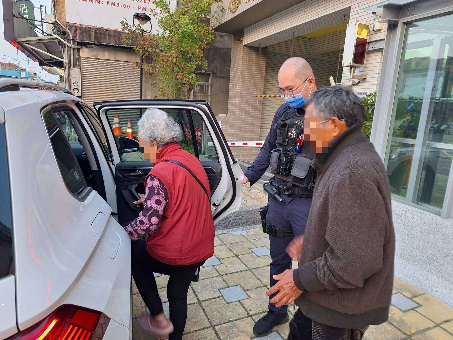 8旬婦忘記回家的路 楊梅警民及時伸援 S 74080516 0