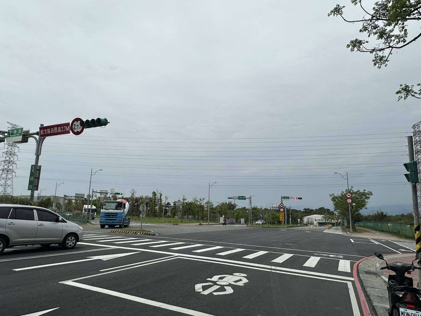 龜山「這路段」實施大貨車禁行 4/1起科技執法上路 S 9478548 0