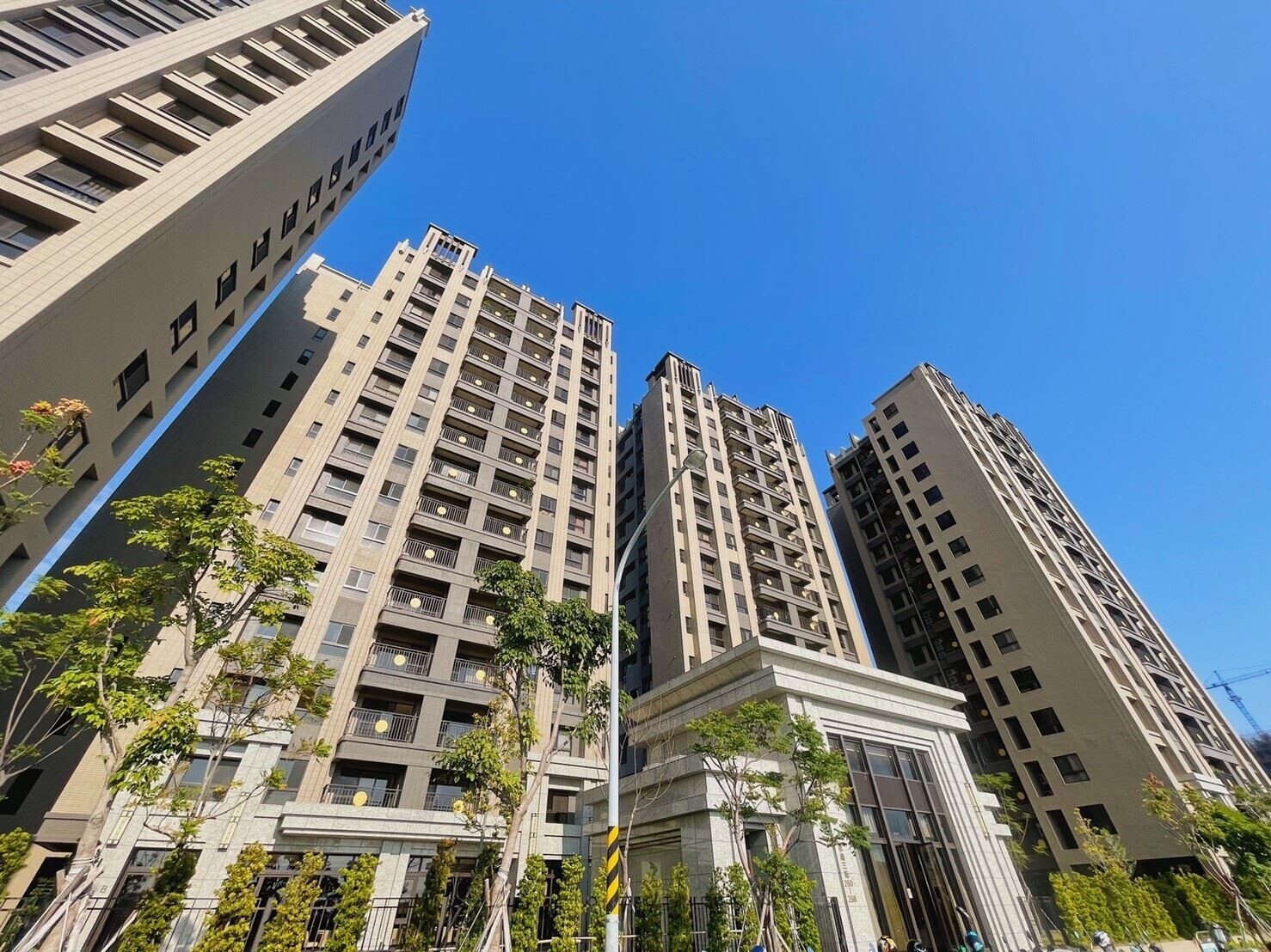 房貸利率2.5%起跳!首購「2銀行方案」嚇壞 內行揭:審查只會更嚴