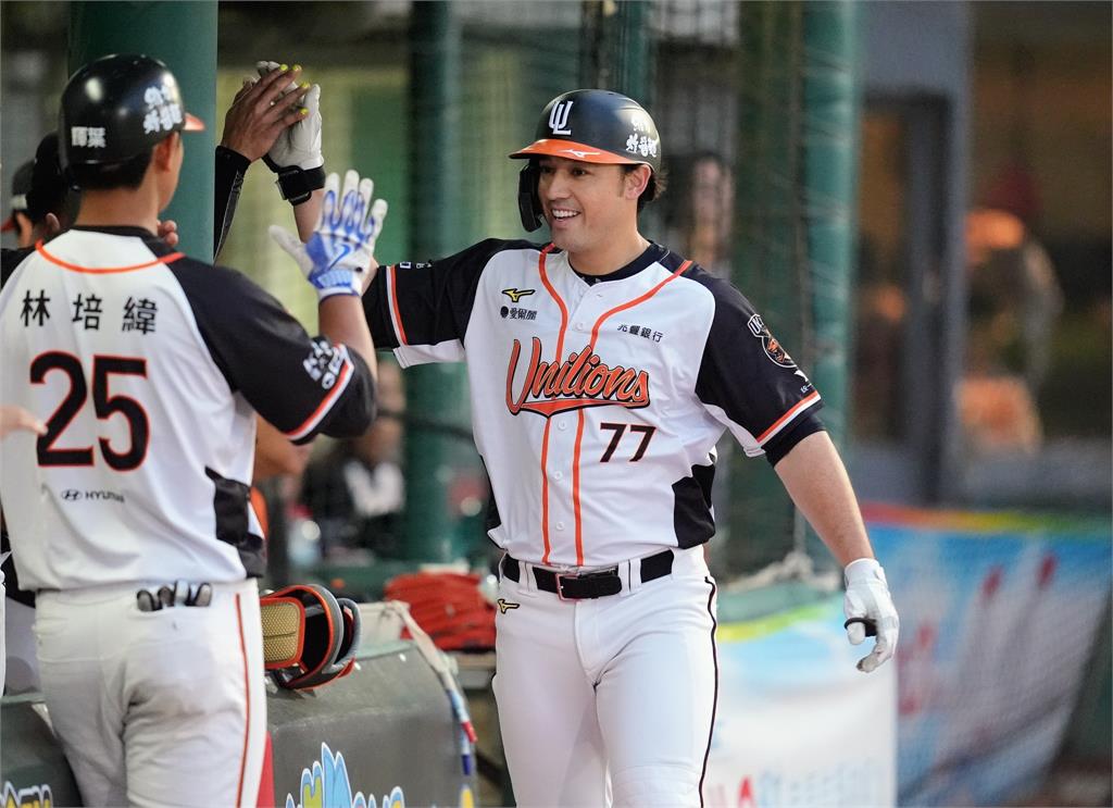統一獅奪開季二連勝 中信兄弟終破蛋擊退富邦悍將