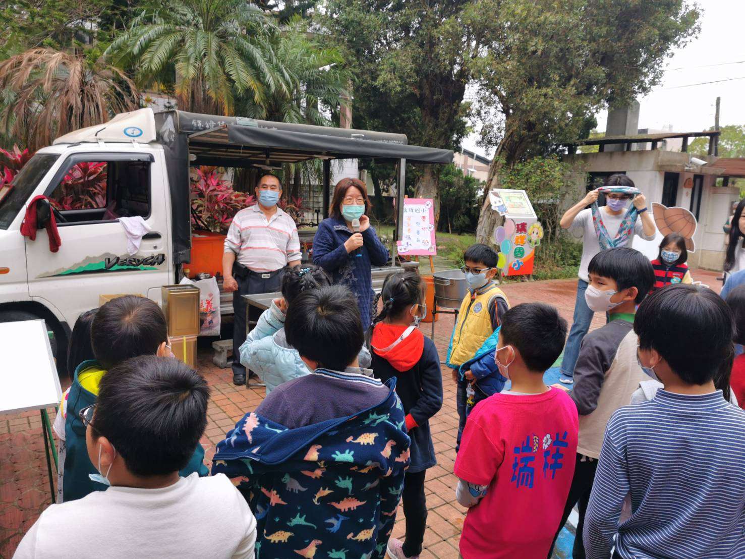 大溪瑞祥國小邀魔術師表演 學童度過歡樂兒童節 134461 0