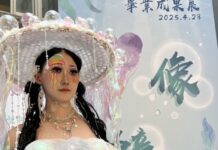 新生醫專美容科展現學習成果 畢展「深海鏡像」呼籲守護海洋