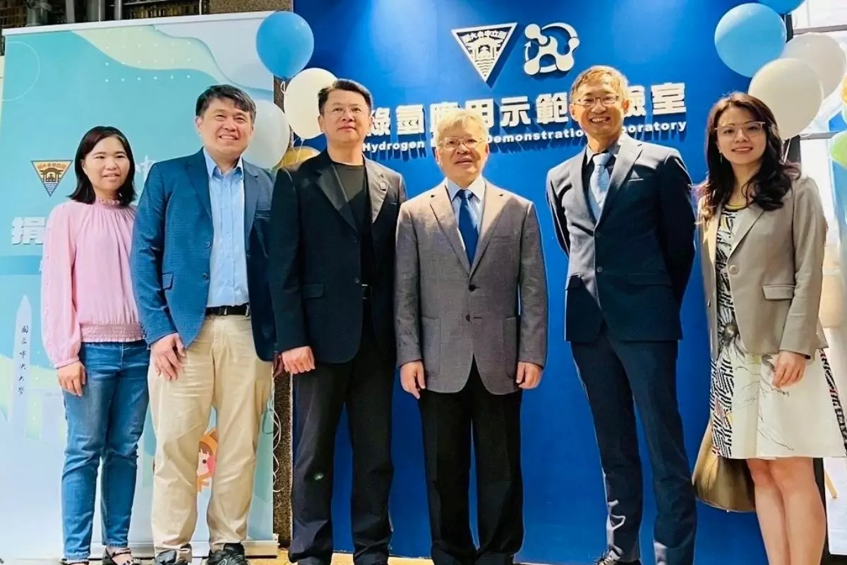 中央大學與鑫鼎奈米合作 聚焦氫能關鍵技術 20250428 1