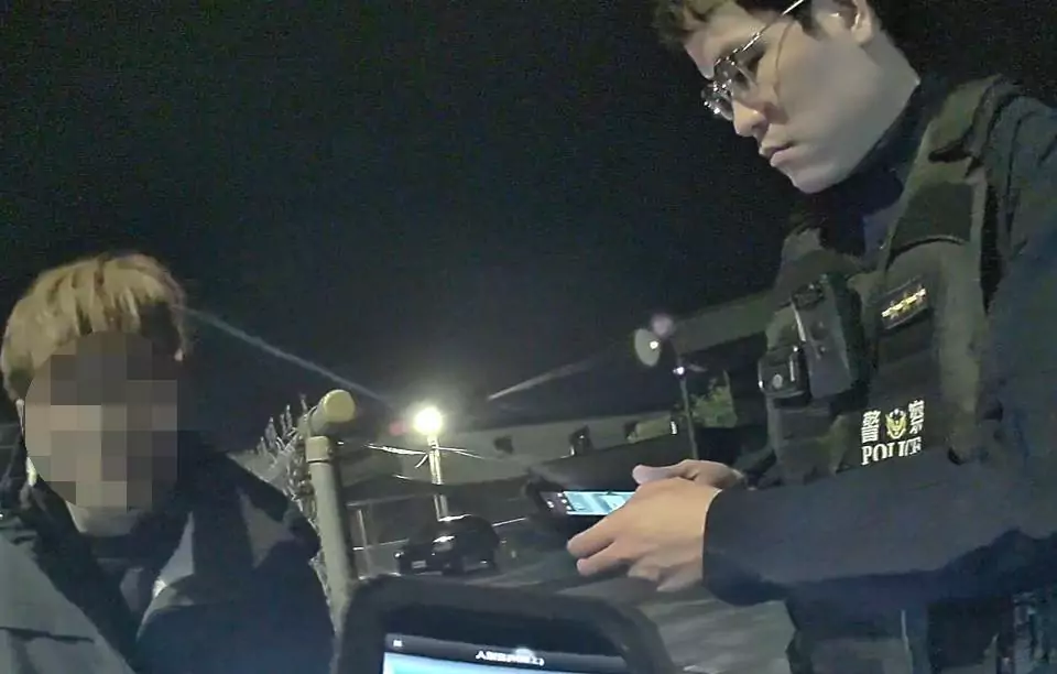 沒套好?兄弟報「相同身份證字號」 通緝犯假冒身分當場被抓包 342631 0