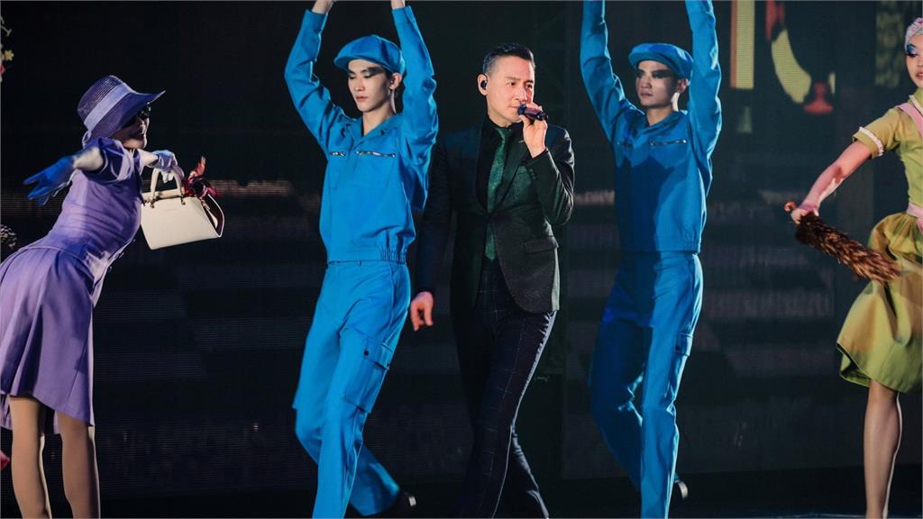 張學友2度攻蛋防護多!歌迷:口罩多一層