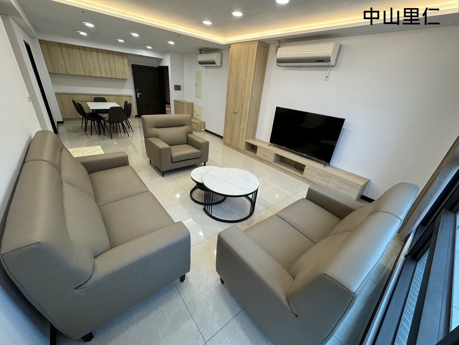 每戶配車位、一卡皮箱入住!北市2區域78戶房地公開標租