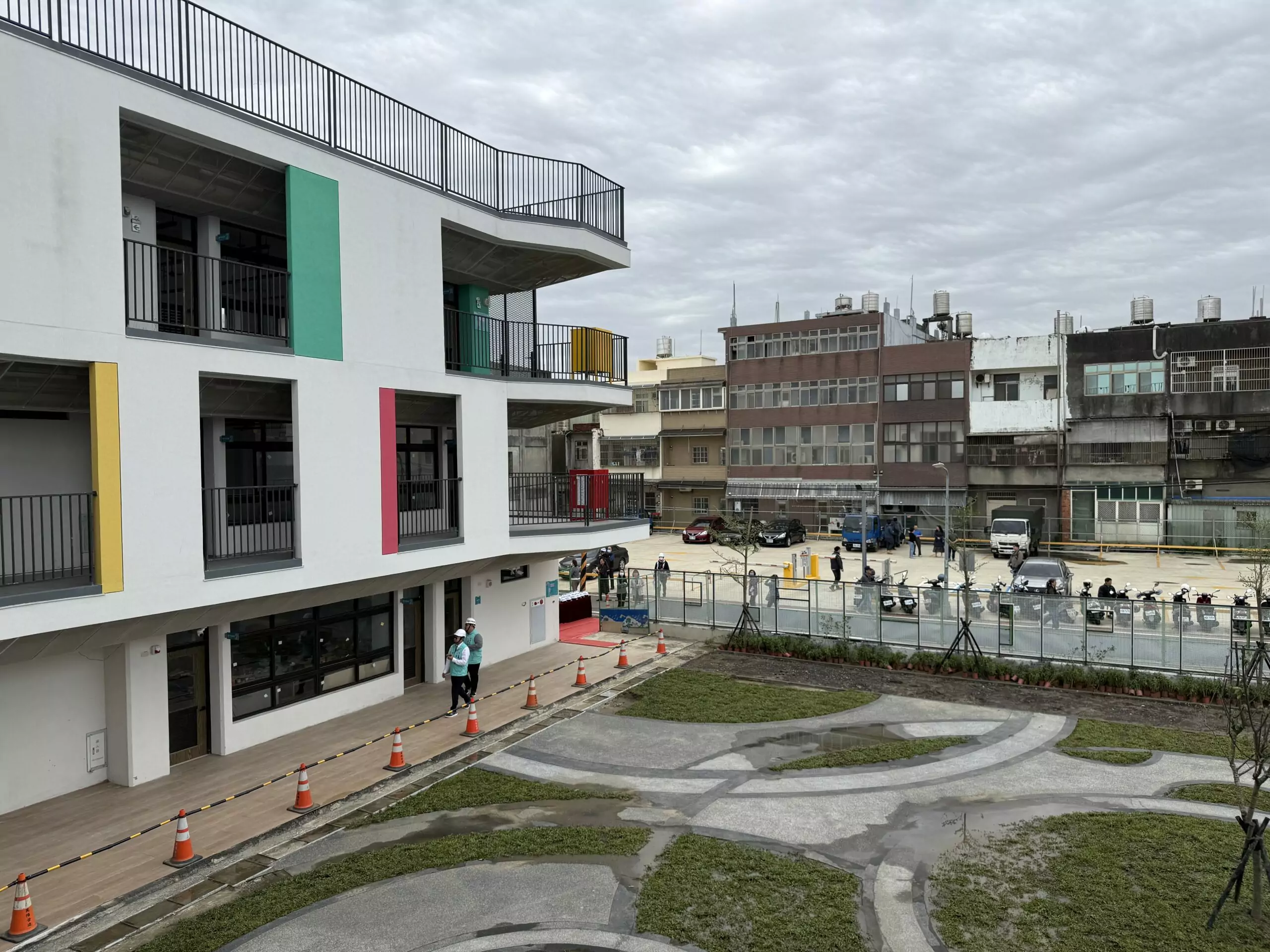 張善政視察內海非營利幼兒園工程 確保如期完工滿足學前教育需求 張善政視察內海非營利幼兒園工程 確保如期完工滿足學前教育需求