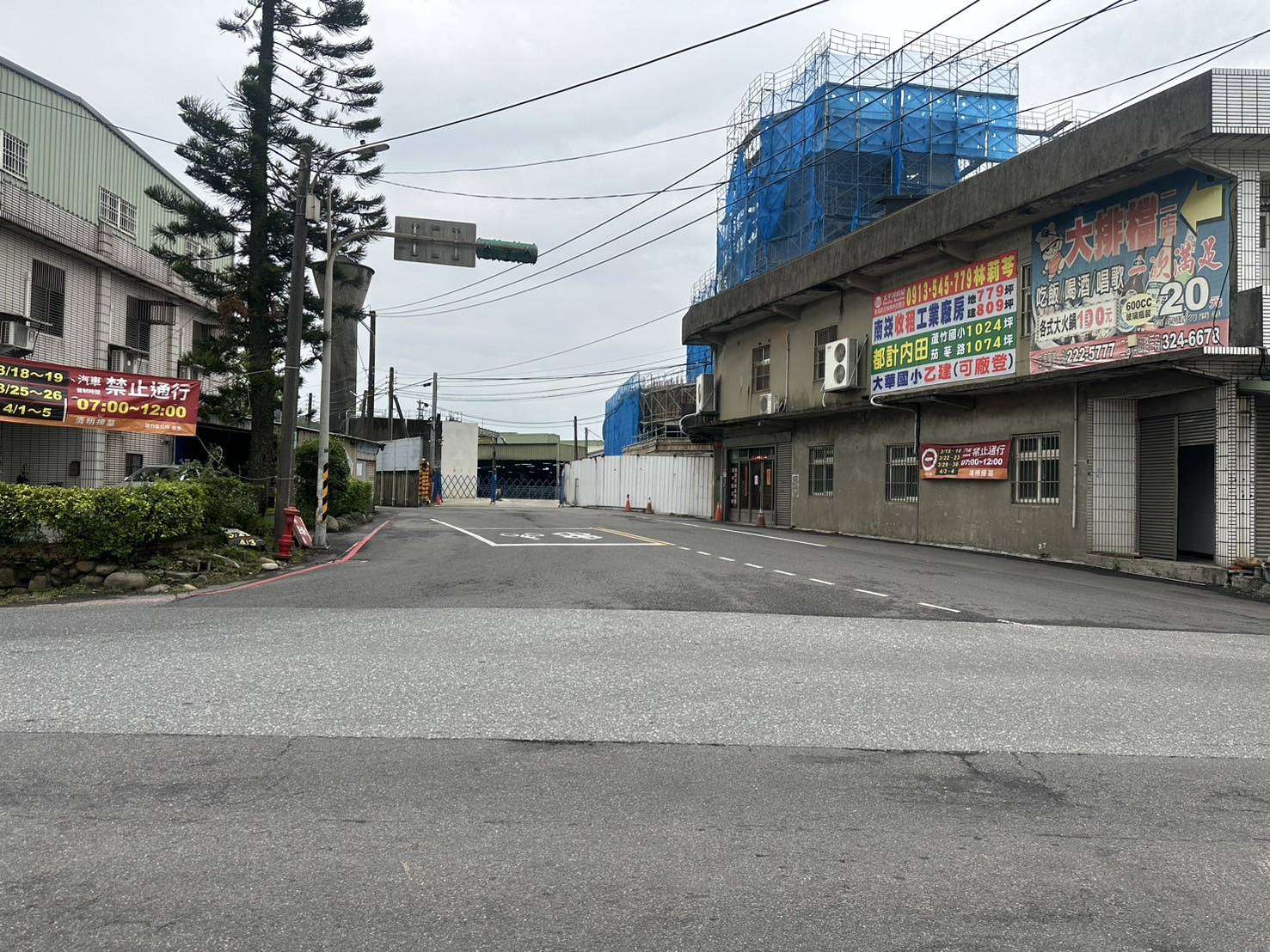 疑因病躺臥路中 68歲男遭小客車輾壓送醫不治 602600