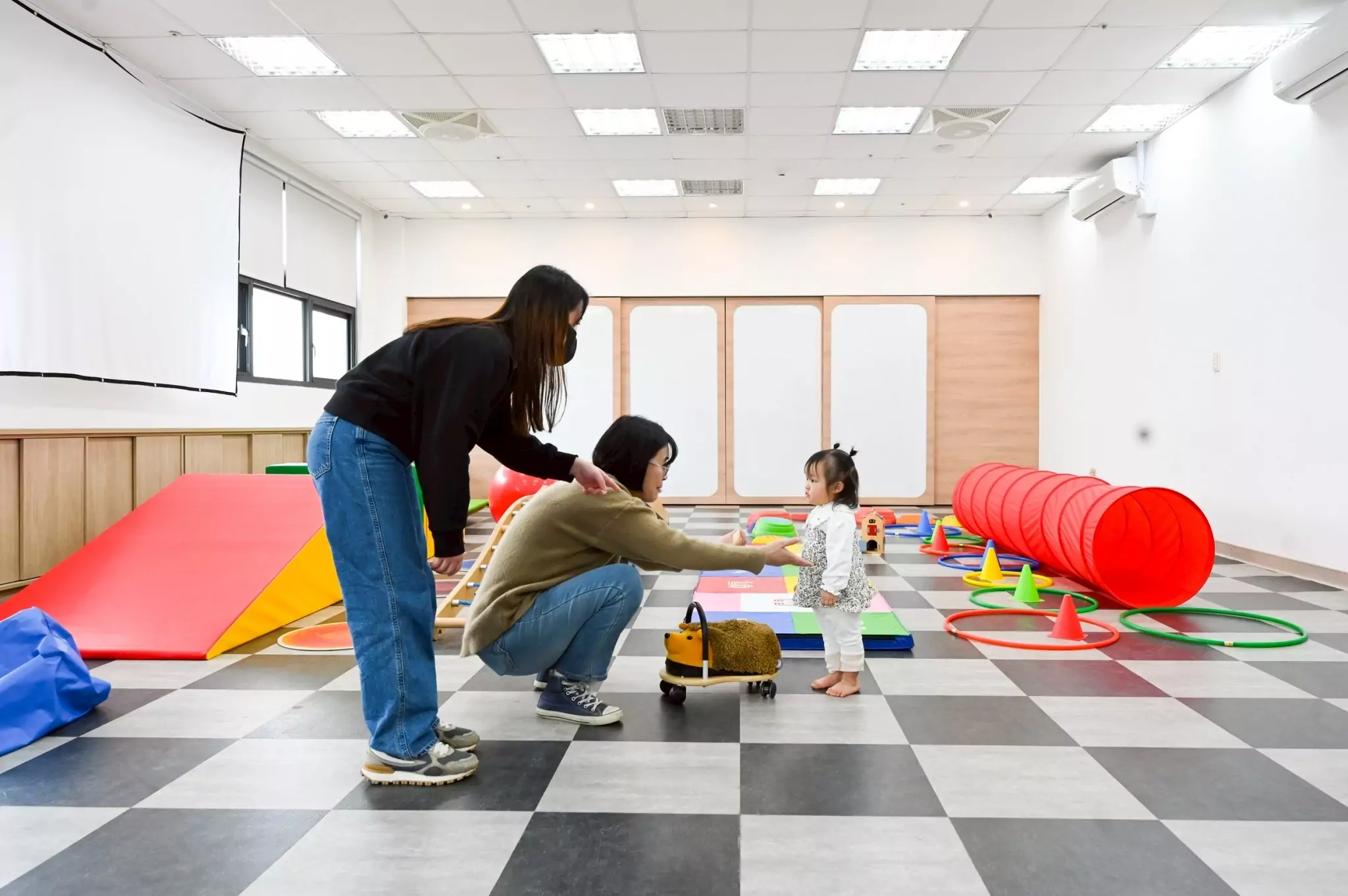 桃園再創全國之先!婦幼衛生所啟用 助發展遲緩兒獲妥善療育 桃園再創全國之先!婦幼衛生所啟用 助發展遲緩兒獲妥善療育