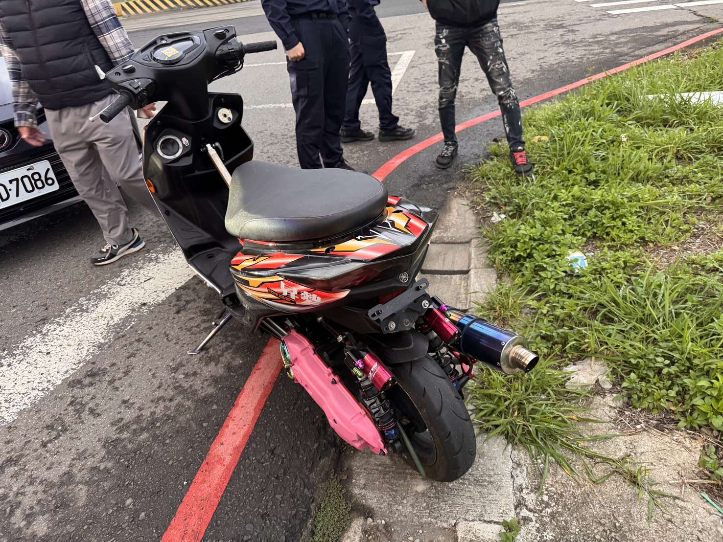 蘆竹南青路「猴子」聚集 重機當場移置保管恐挨罰3萬1 S 21848105 0