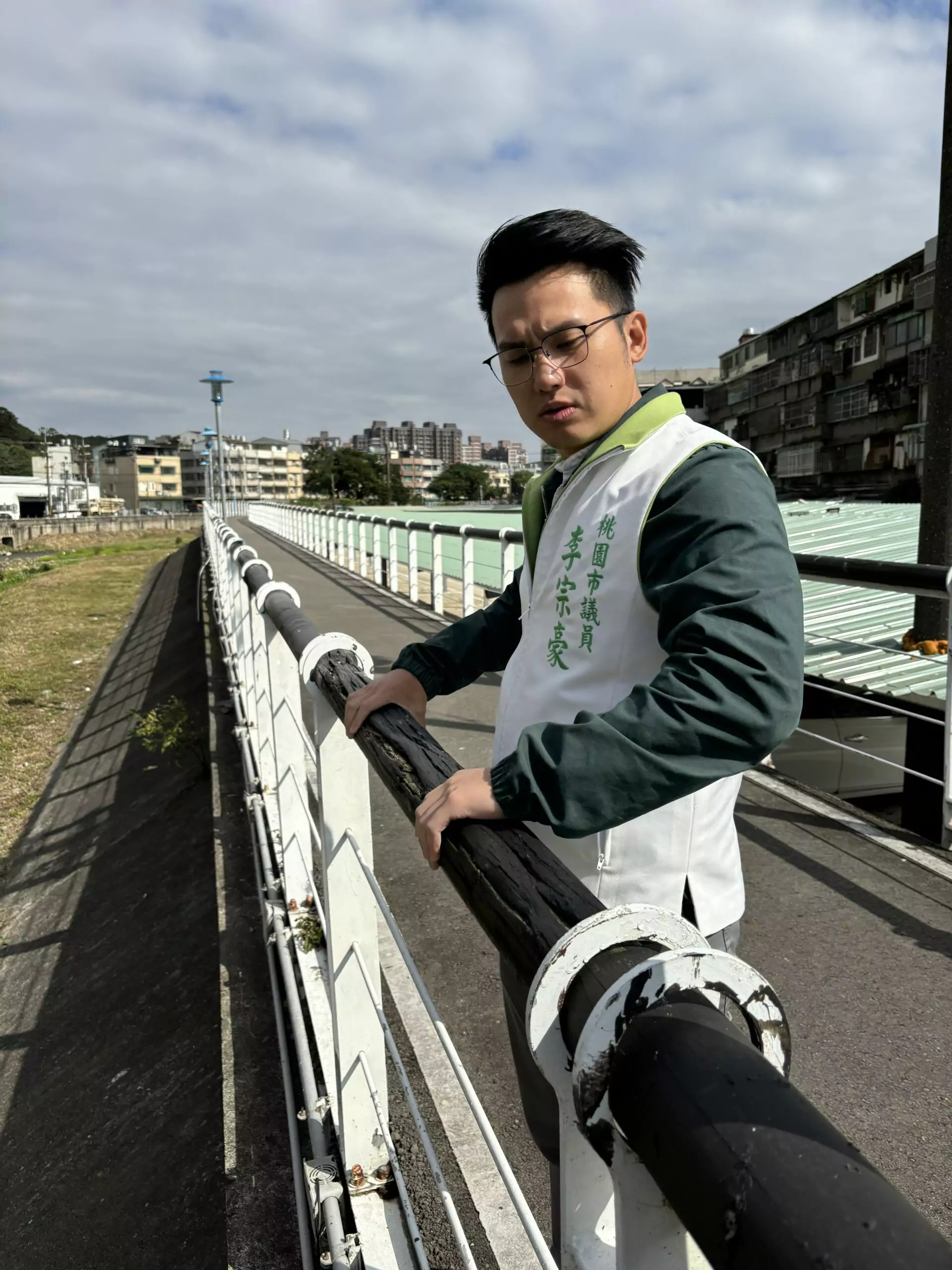 S 237862947 0 scaled