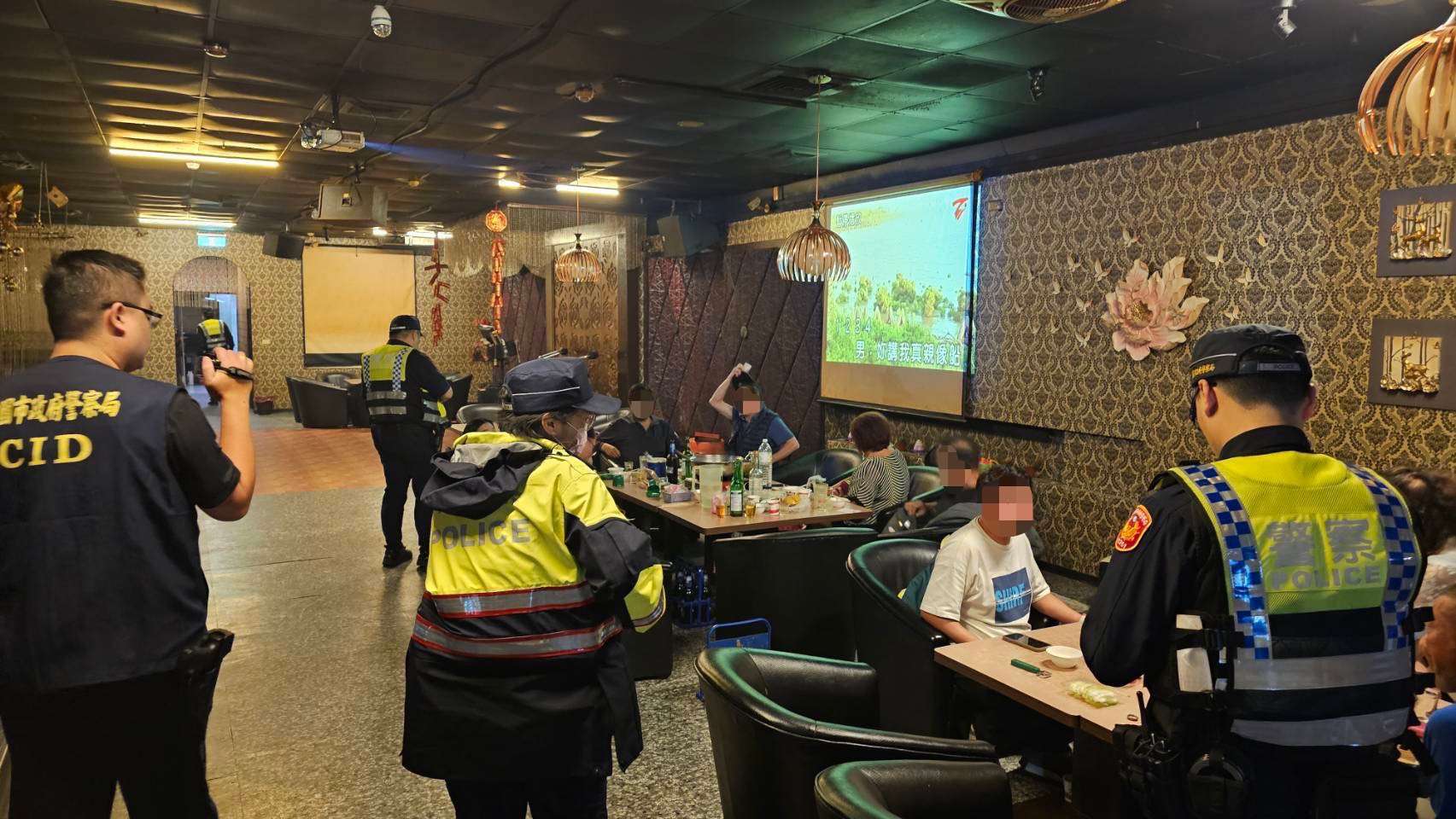 深夜出擊掃蕩治安死角 龍潭警雙管齊下護民平安 S 3055700