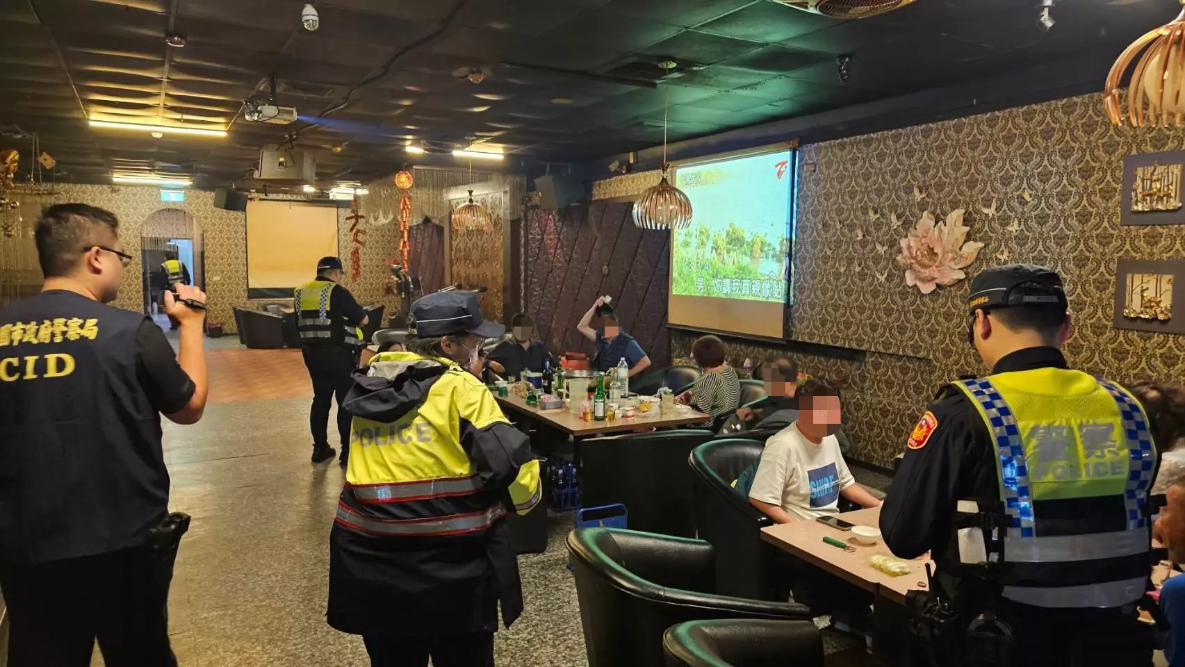 深夜出擊掃蕩治安死角 龍潭警雙管齊下護民平安 S 3055700