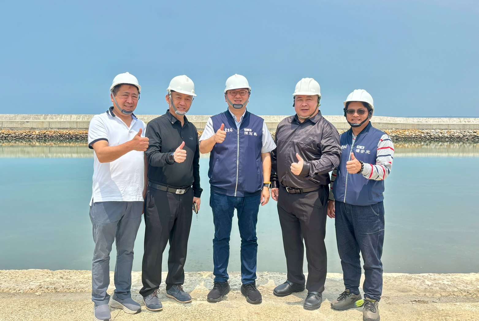 永安漁港北岸圍堤、疏濬工程預計6月啟用 桃園農業局:促進永續與經濟繁榮 S 47456305 0