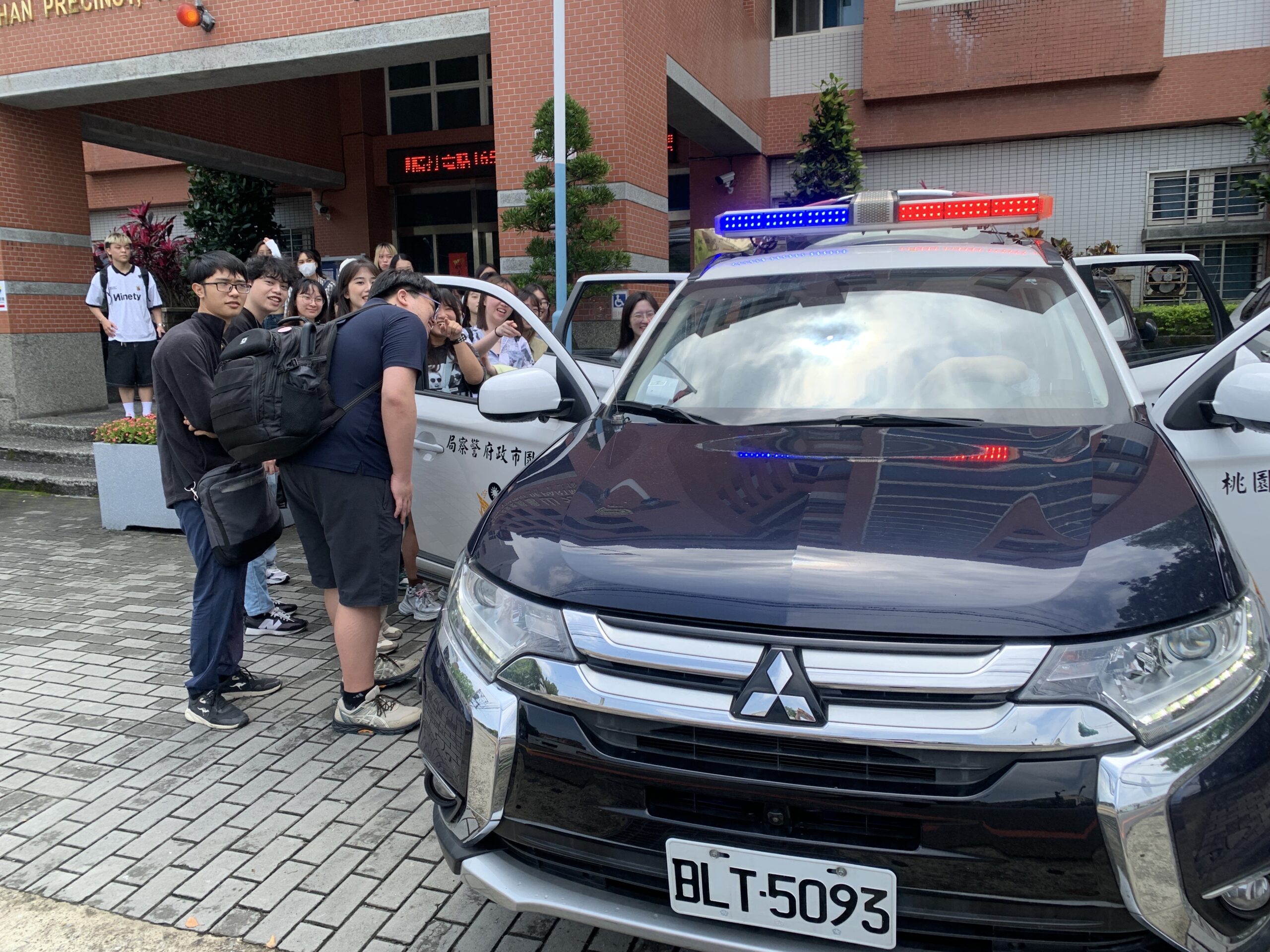 龜山警犯罪預防宣導登場 銘傳犯防系學生收穫滿滿 S 80338998 0 scaled