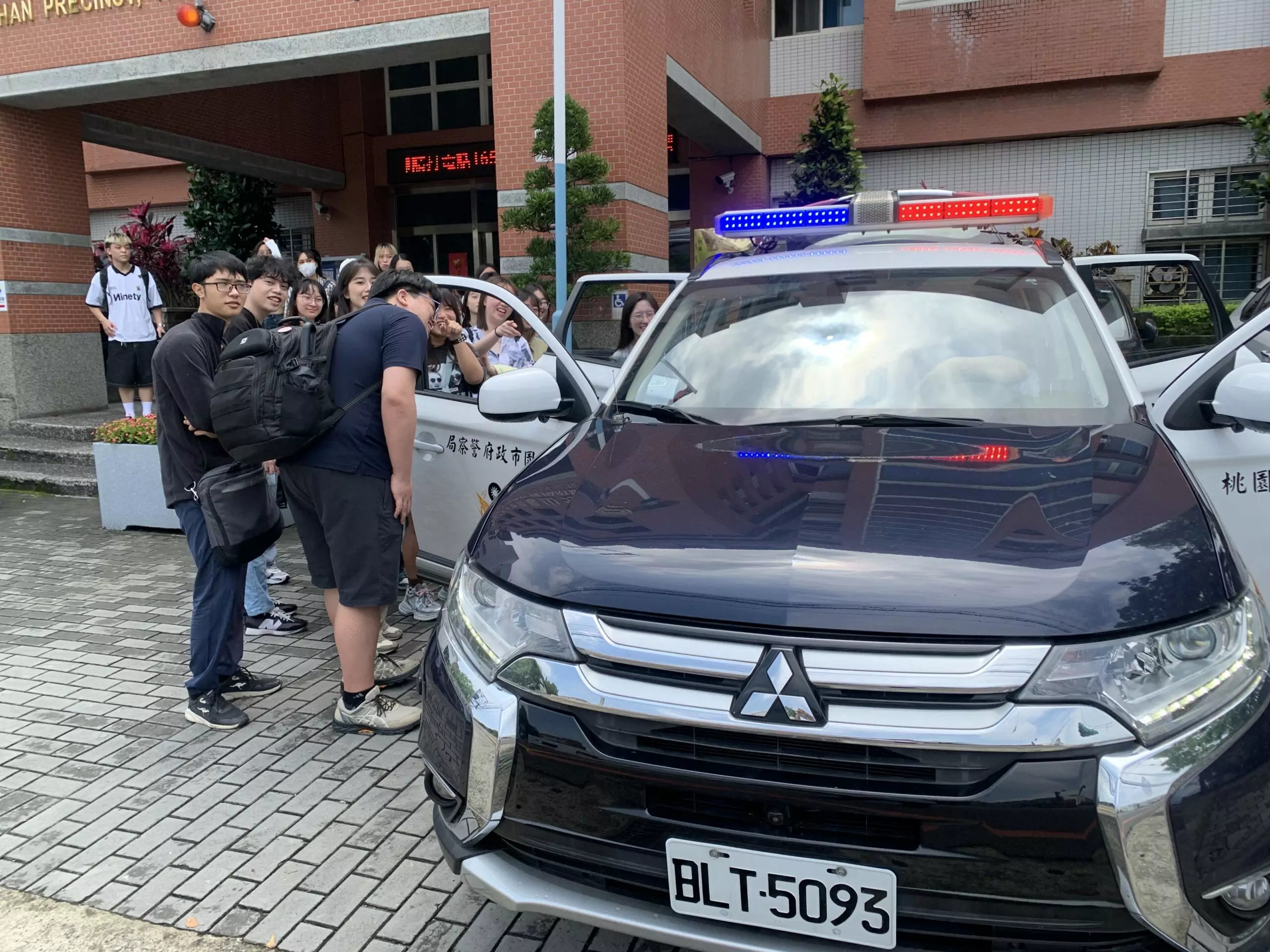 龜山警犯罪預防宣導登場 銘傳犯防系學生收穫滿滿 S 80338998 0 scaled