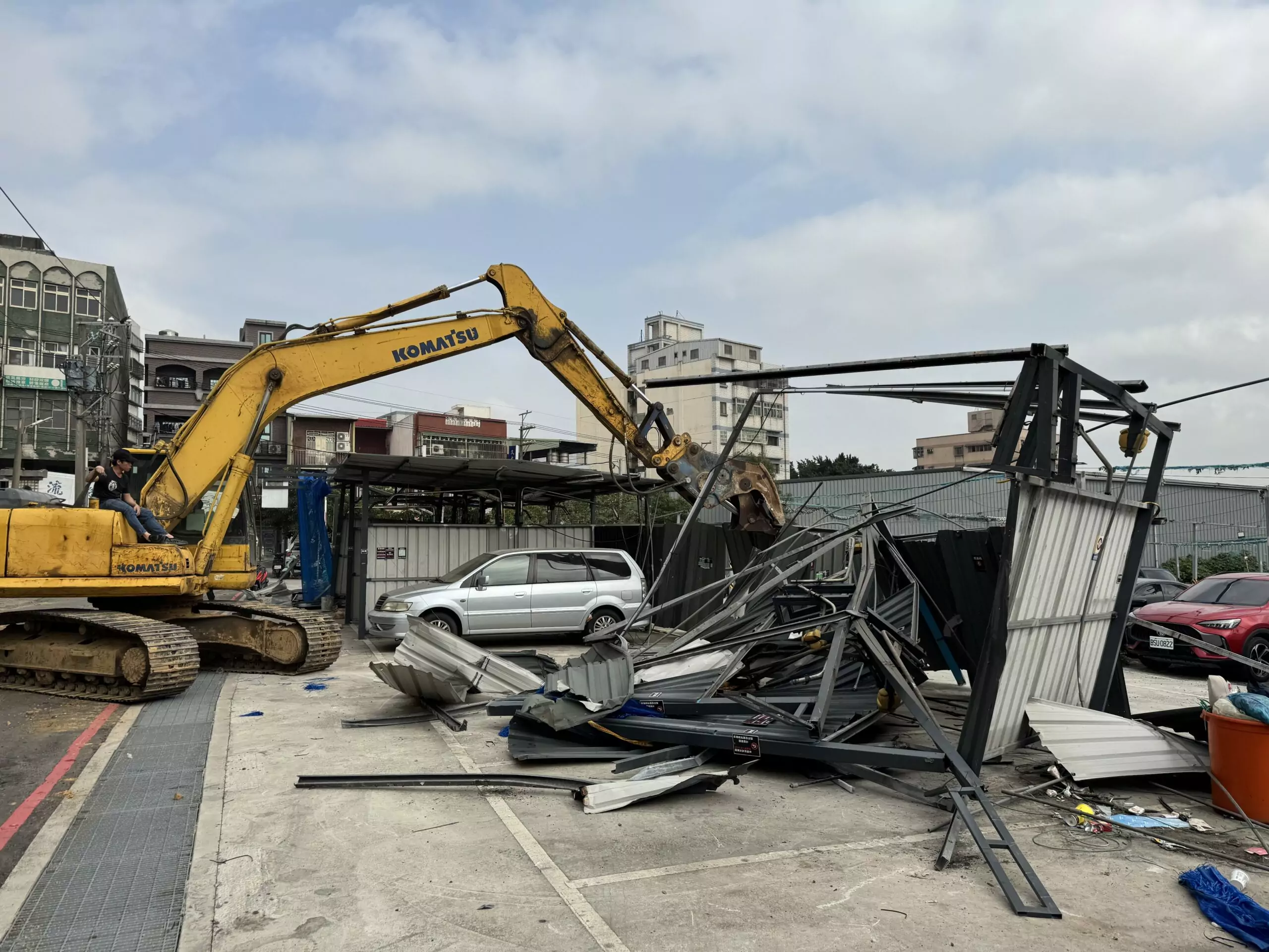 嚴打農地違建!桃市府拆除10處大型違規建築 嚴打農地違建!桃市府拆除10處大型違規建築