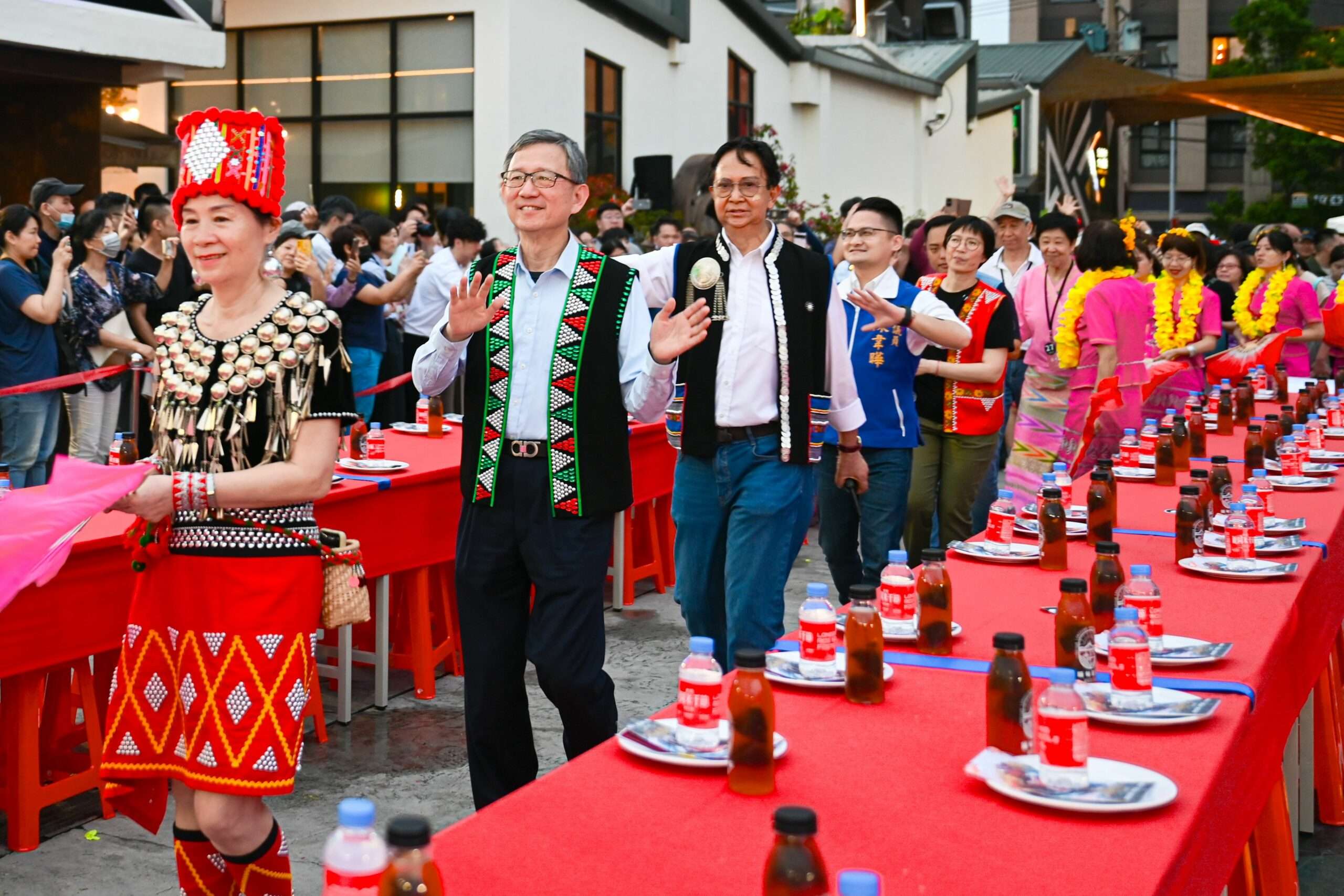 雲南風味上桌!桃園龍岡米干節長街宴邀民眾大啖簸箕飯 e10f858d 9d1a 4d94 905c cc36fc58e7ef scaled