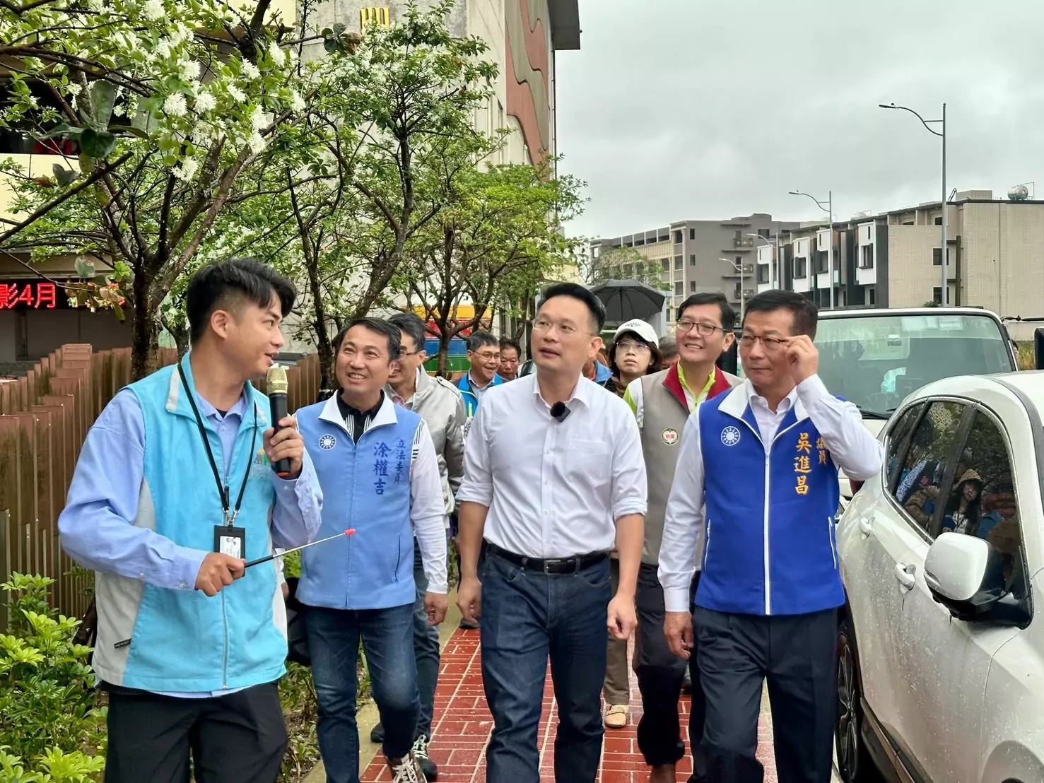 桃園拚明年完成100校通學步道改善 進度已達8成 桃園拚明年完成100校通學步道改善 進度已達8成
