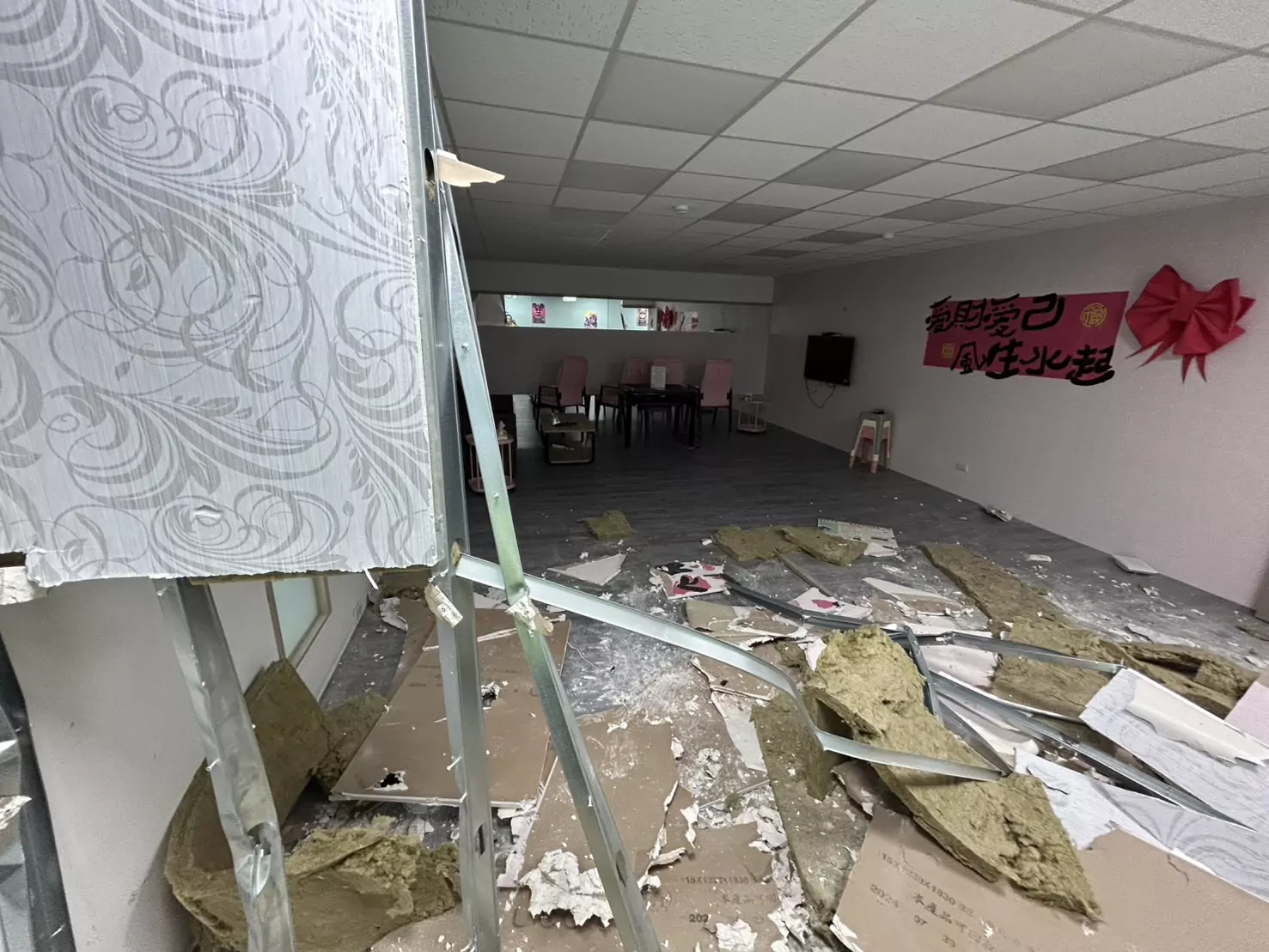 自助麻將店偽裝桌遊店涉多項違規 遭桃園建管處強拆 自助麻將店偽裝桌遊店涉多項違規 遭桃園建管處強拆