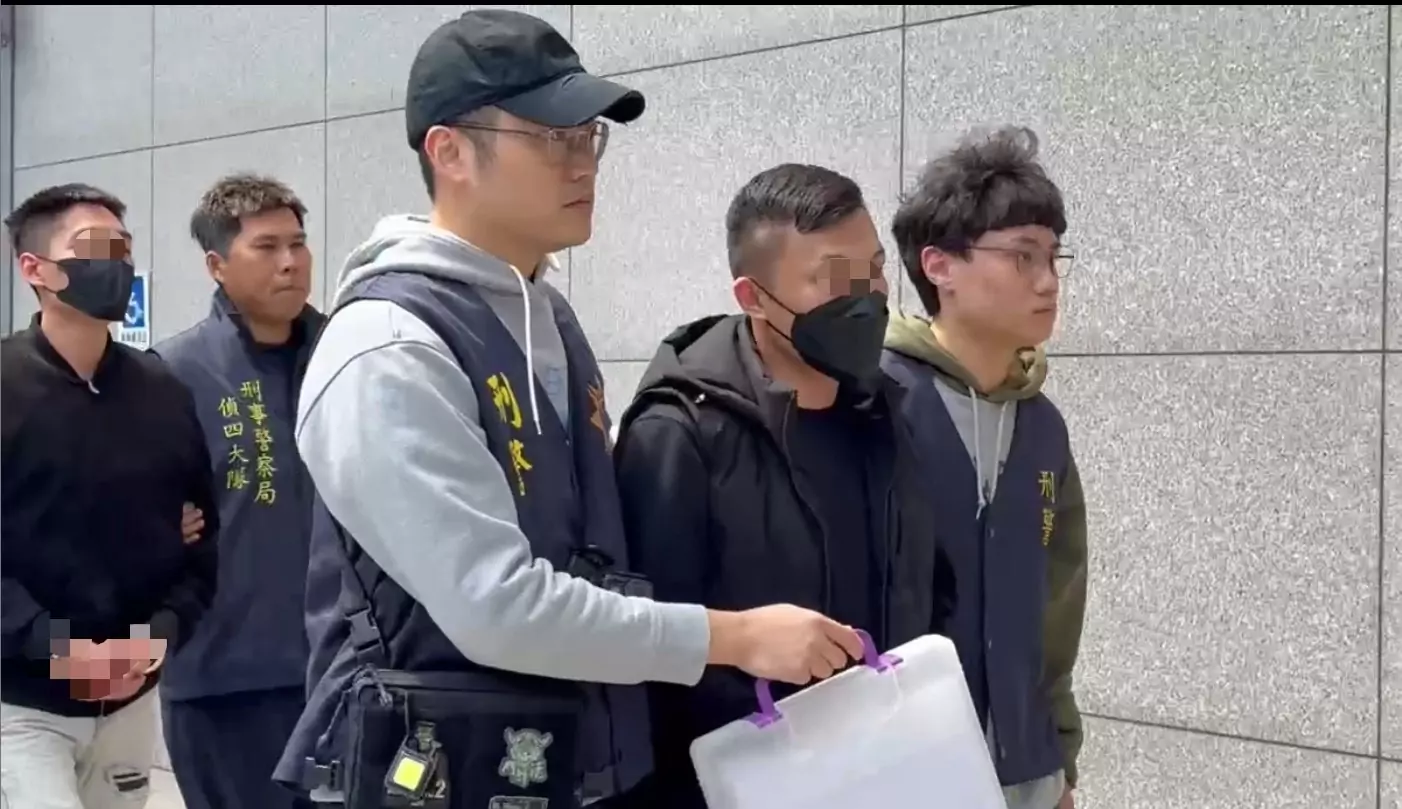 出席竹聯幫前幫主公祭被警方鎖定 他涉多起刑案遭羈押 gbzd5g45g4