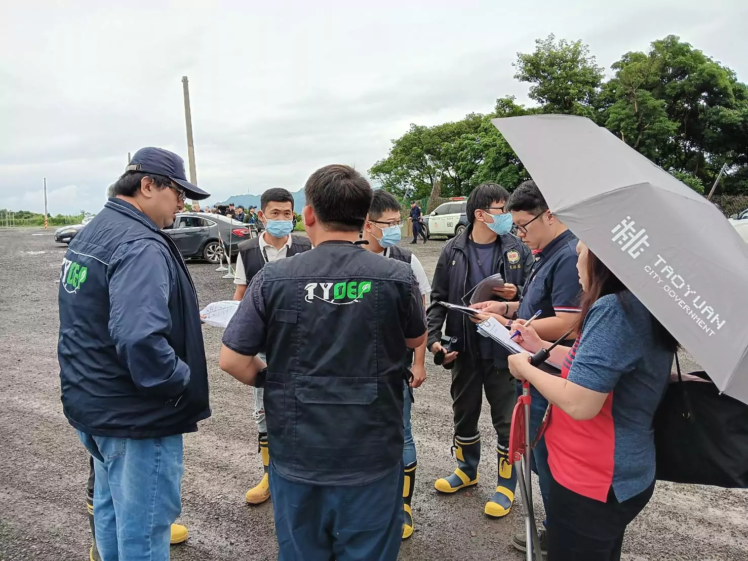 桃園檢調警環攜手破獲非法回填廢棄物 土地管理人下場曝光 桃園檢調警環攜手破獲非法回填廢棄物 土地管理人下場曝光