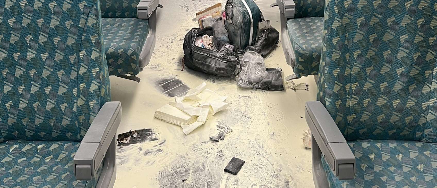 恐怖!行動電源高鐵上自燃 1人遭燙傷