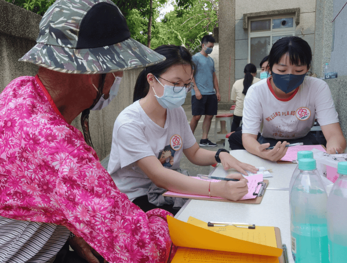 深入社區發掘潛在失智個案 長庚科大獲USR大學社會責任獎肯定 圖說2 0