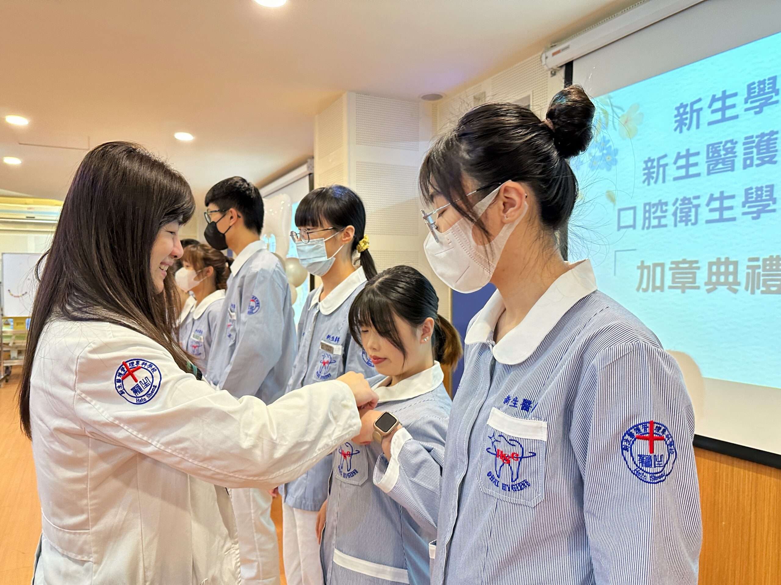 新生醫專口衛科成立10周年 校友回娘家勉勵學弟妹 圖說一 3 0 scaled