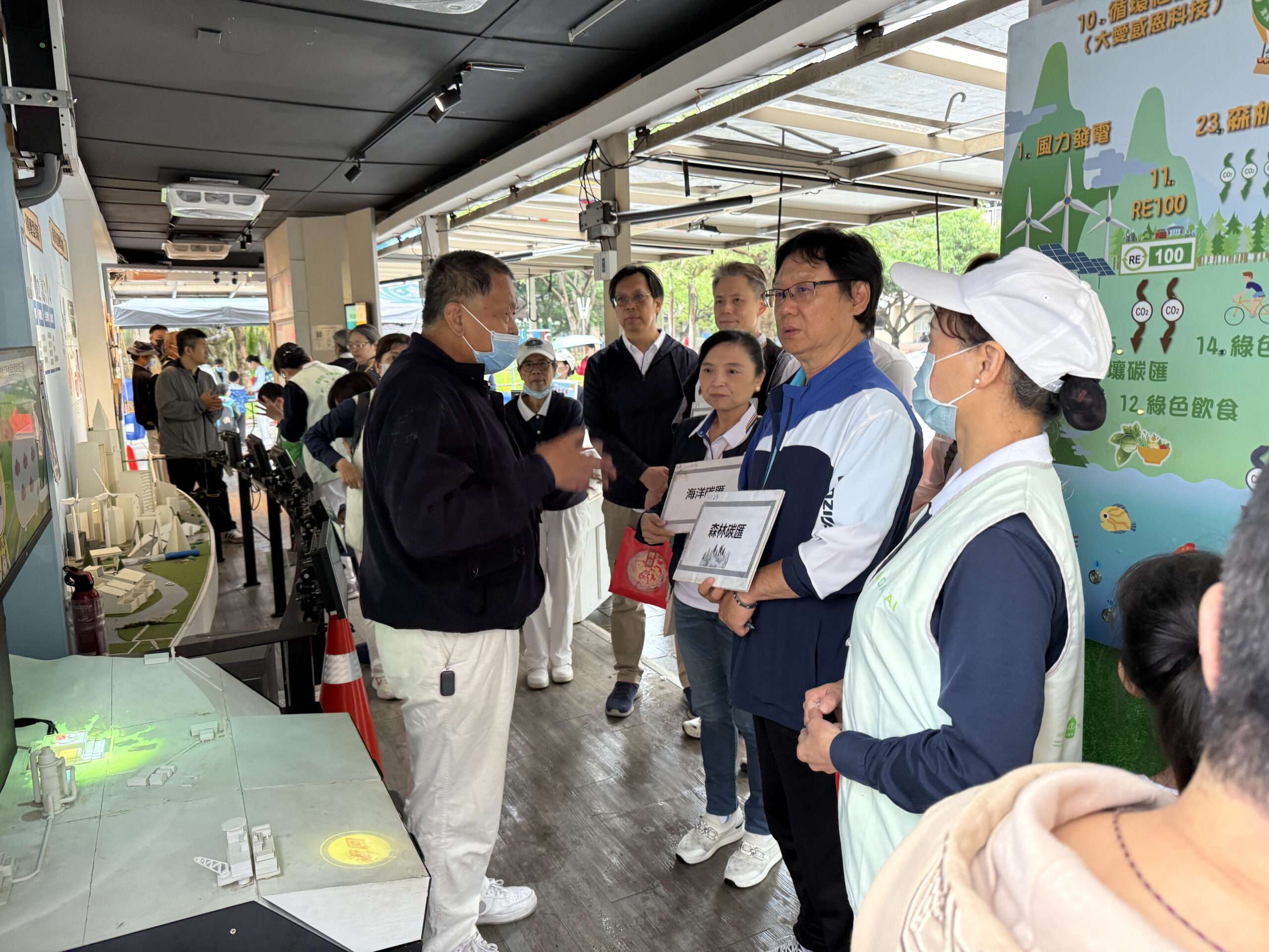 桃園成功國小親職教育日結合世界地球日 鼓勵從「心」開始落實永續 139832 0 scaled