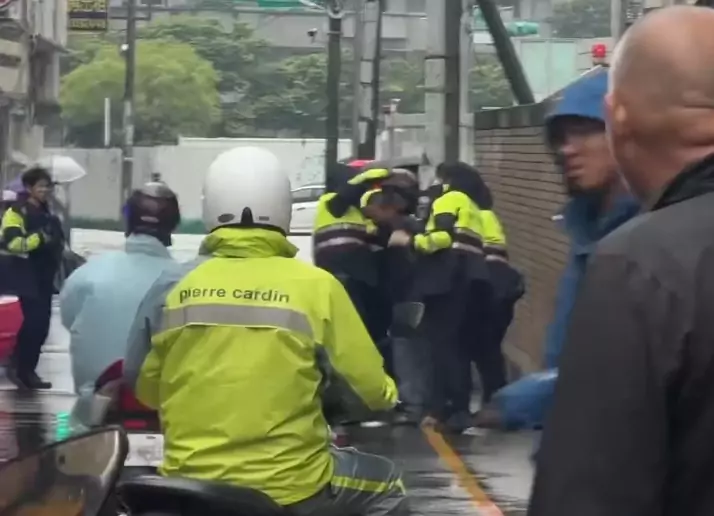 疑行車糾紛起衝突!中壢2男大打出手互告傷害 1748161036610 0