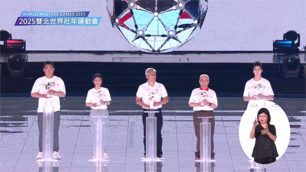 104歲林友茂凍齡樣黃仁勳傻眼 他曝秘訣「與吃無關」