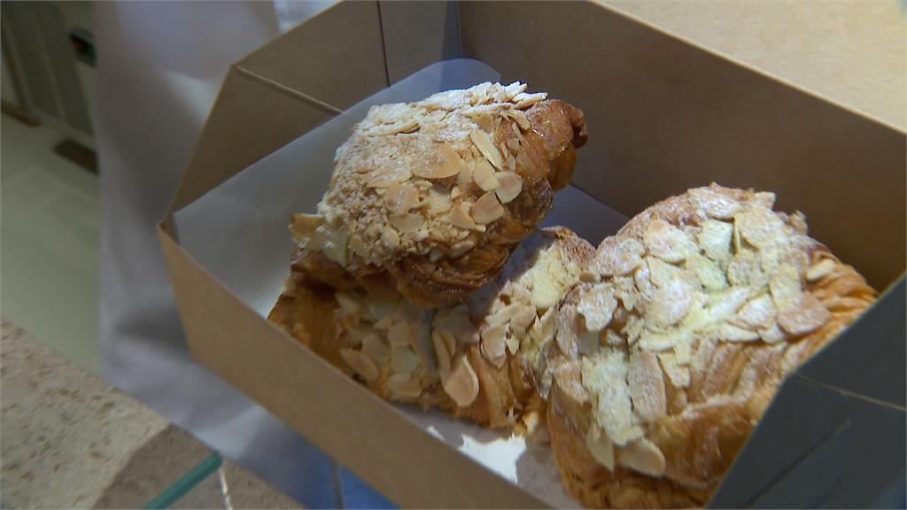 黃仁勳美食地圖再+1 大啖砂鍋粥、水煮牛、陳醋琥珀雞