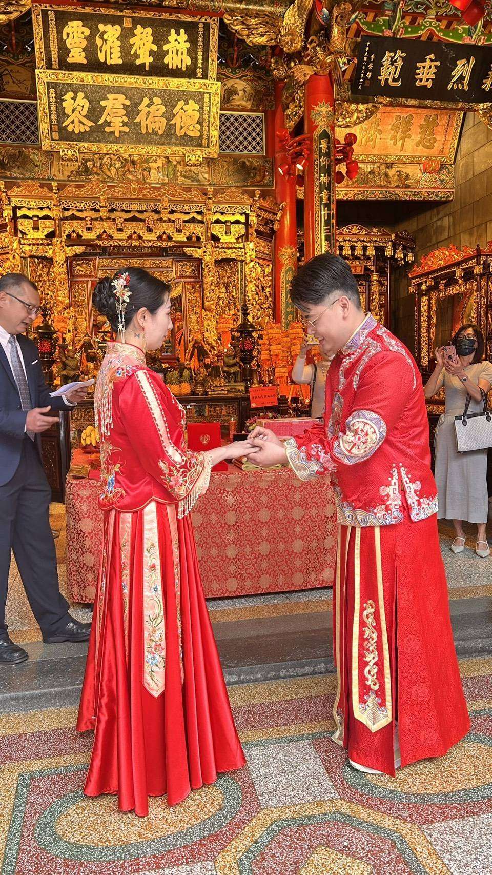 在桃園大廟景福宮結婚!開漳聖王、月老神君見證新人喜結良緣 1078635_0