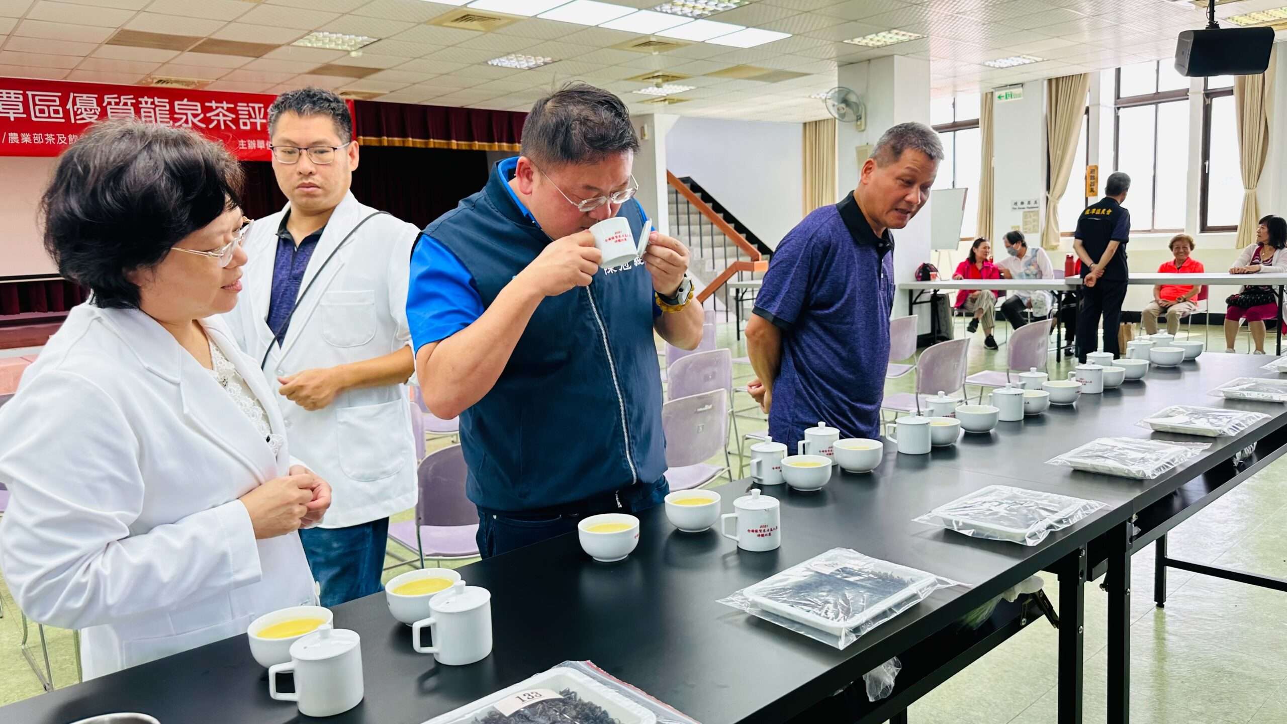 龍潭龍泉茶評鑑結果揭曉 茶農古縉錡獲特等獎肯定 S__17367160